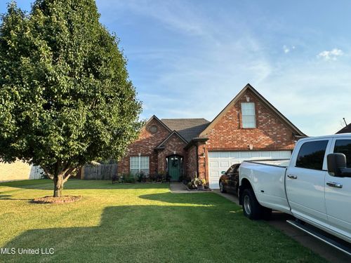 4063 Louden Dr, Horn Lake, MS, 38637-2794 | Card Image