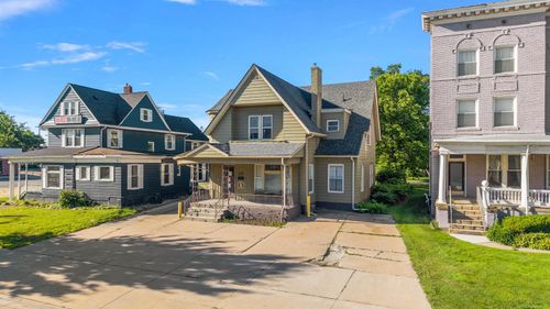 111 Cass Ave, Mount Clemens, MI, 48043-2203 | Card Image