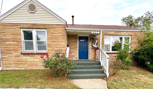 457 E Market St, Warrensburg, MO, 64093-1924 | Card Image