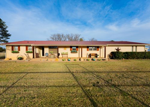 1024 Us-82, Brownfield, TX, 79316 | Card Image