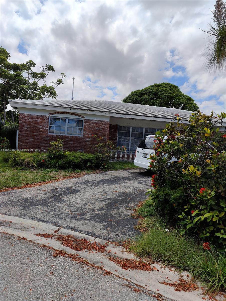 28th Ave, Fort Lauderdale, FL 33308