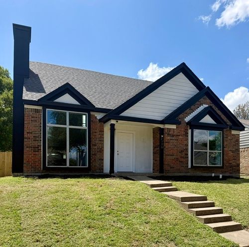 2126 Smokey Mountain Trl, Mesquite, TX, 75149-4888 | Card Image