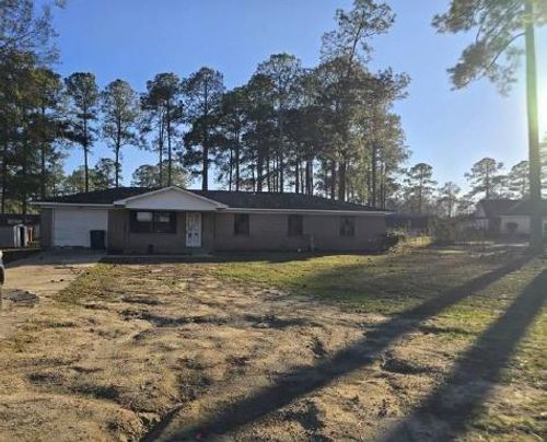 122 Dewberry Dr, Sylvester, GA, 31791-7214 | Card Image