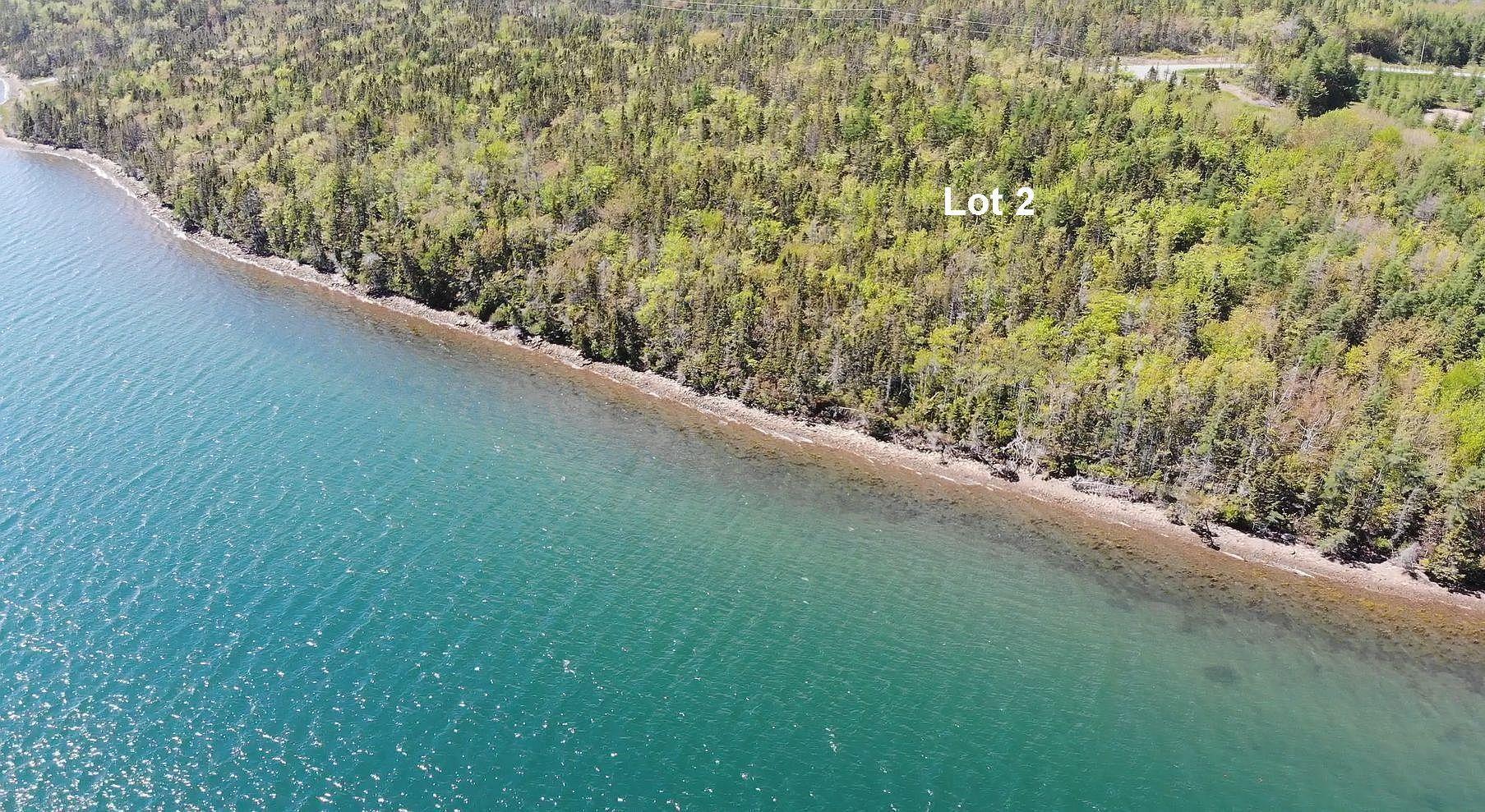 Land in Lennox Passage