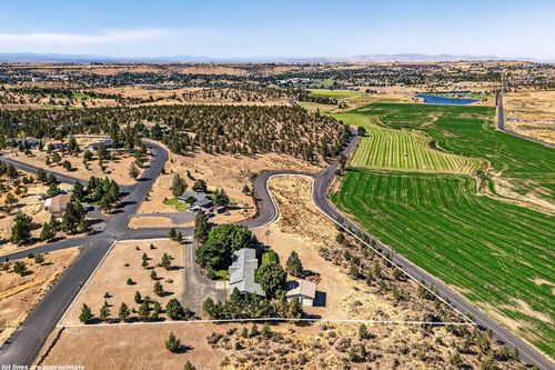 951 Se Rancho Ln, Madras, OR, 97741-9074 | Card Image