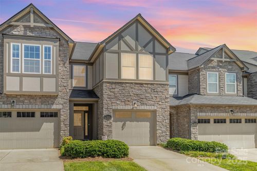 7325 Dulnian Way, Charlotte, NC, 28278-7908 | Card Image