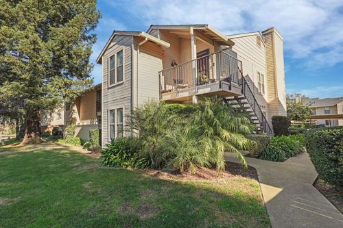 unit-1101-2401 Eilers Ln, Lodi, CA, 95242-9149 | Card Image