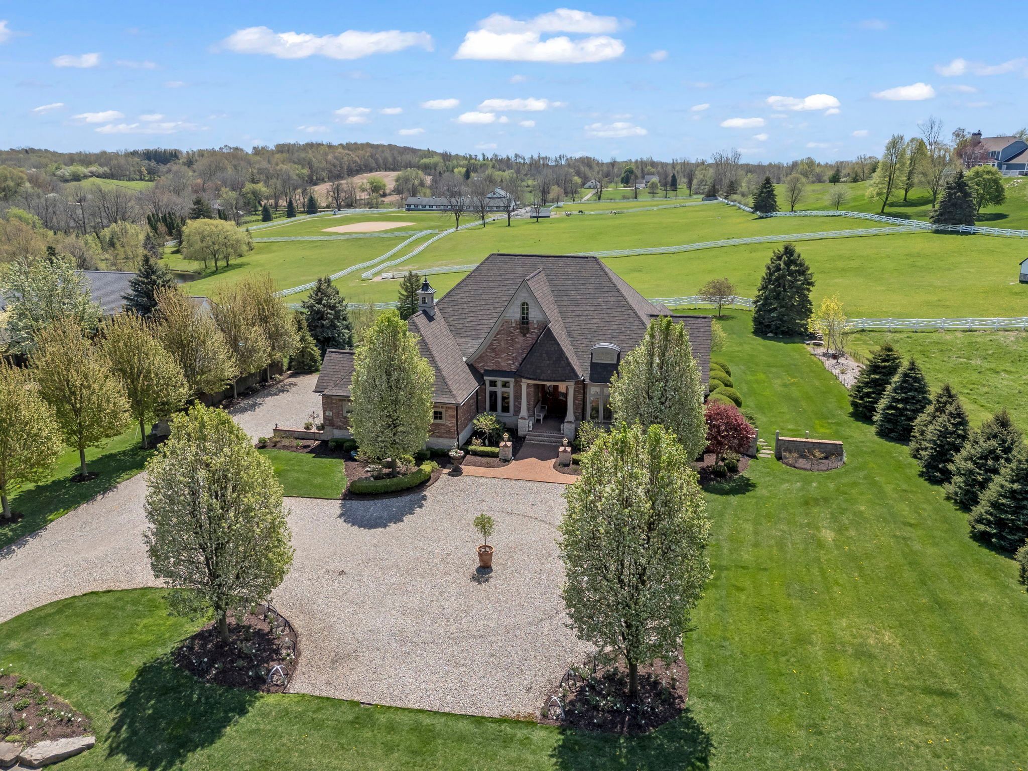 Meadowlands Ct, Oxford, MI 48371