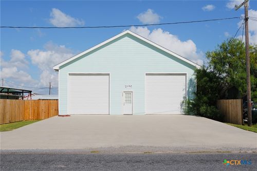 408 N Bayshore Dr, Port Mansfield, TX, 78598 | Card Image