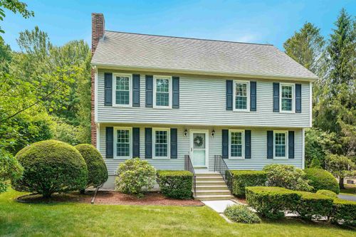 7 Jay Dr, Londonderry, NH, 03053-4039 | Card Image