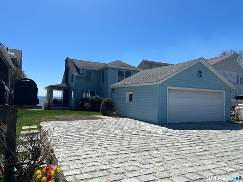 293 Giants Neck Rd, Niantic, CT, 06357-2219 | Card Image