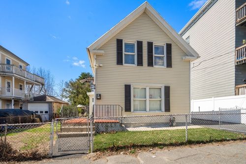 84 Howard St, Lawrence, MA, 01841-2307 | Card Image