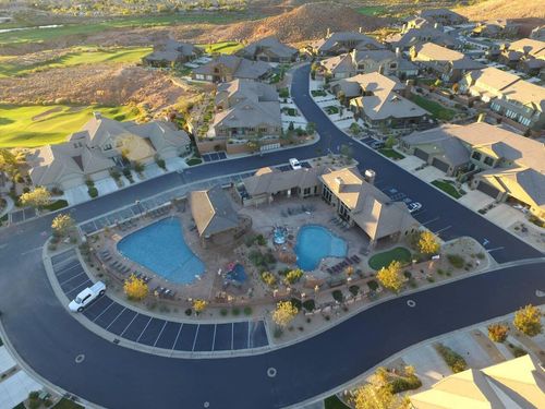 1936 N Pebble Beach Dr, Washington, UT, 84780-8887 | Card Image