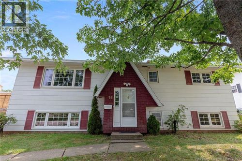 76 Warren Ave, Riverview, NB, E1B3M3 | Card Image