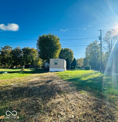 3183 E New Frankfort Vine St, Scottsburg, IN, 47170-8307 | Card Image