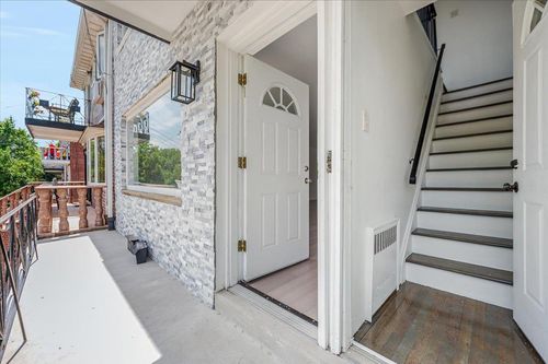 6633 Avenue M, Brooklyn, NY, 11234-5545 | Card Image