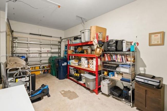 9346 Sw 221 St St, Townhouse with 3 bedrooms, 3 bathrooms and null parking in Cutler Bay FL | Image 18