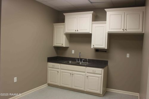 102 Abigayle Row, Scott, LA, 70583-8909 | Card Image