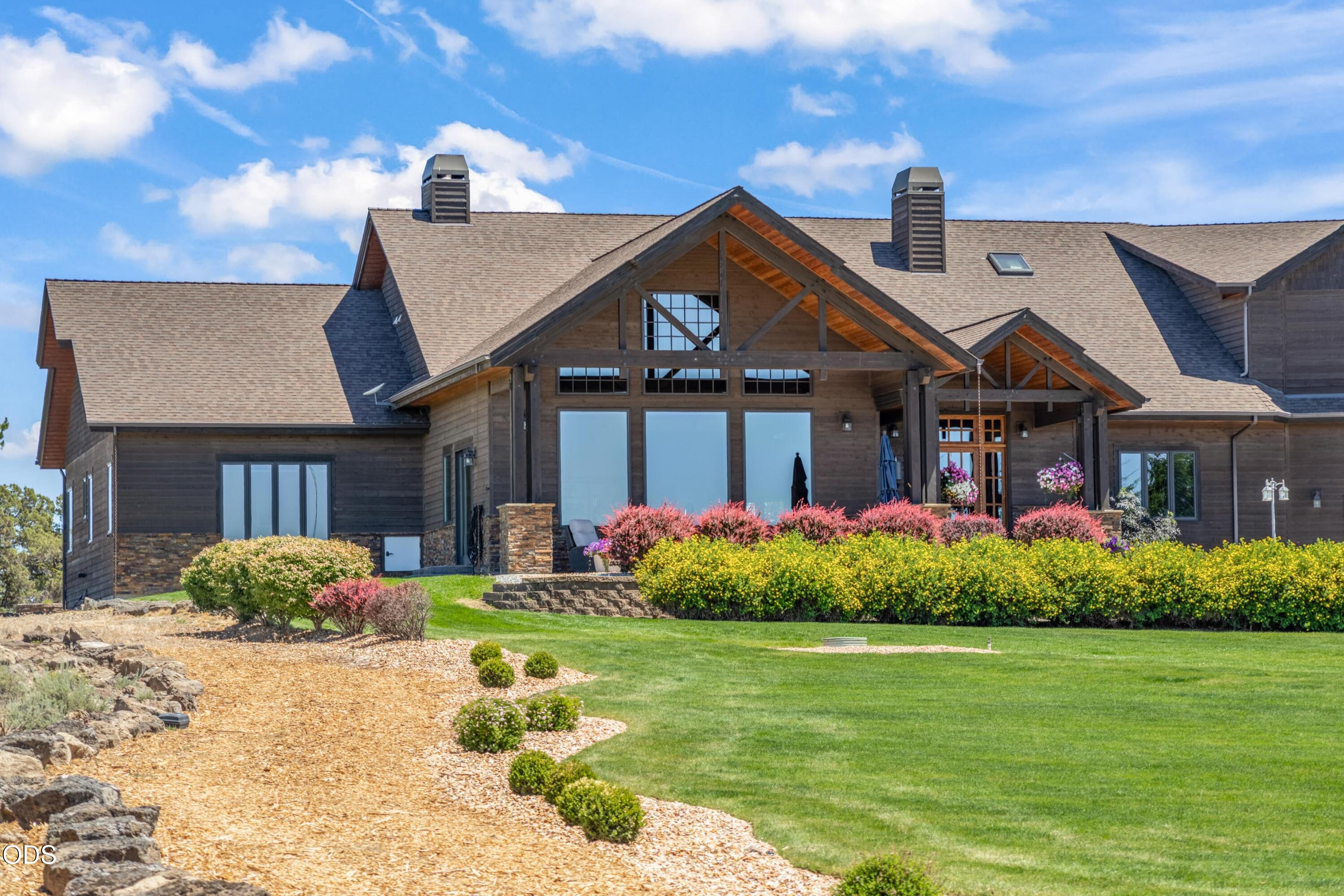 Residential in Powell Butte 3