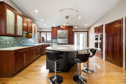 apt-9-400 Oakland Pl Ne, Austin, MN, 55912-4569 | Card Image