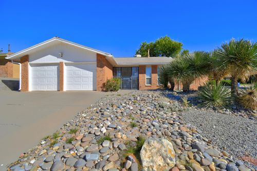 7300 Appomattox Pl Ne, Albuquerque, NM, 87109-5015 | Card Image