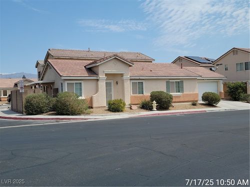 4718 Victoria Garden Ave, North Las Vegas, NV, 89031-0476 | Card Image
