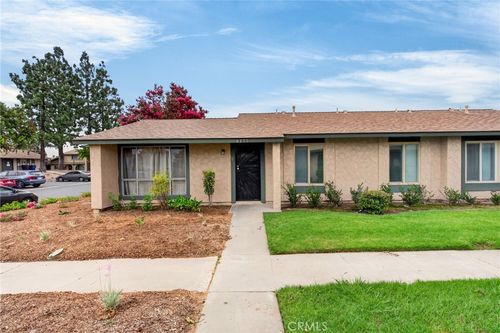 6377 La Mirada Way, Riverside, CA, 92504 | Card Image