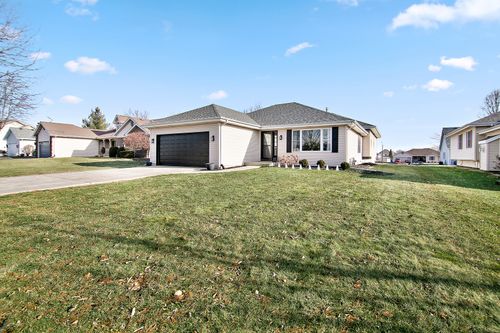 1420 E Cap Cir, Bourbonnais, IL, 60914-5118 | Card Image