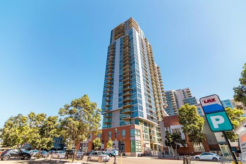 2301-800 The Mark Ln, San Diego, CA, 92101-7141 | Card Image
