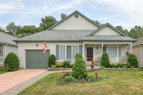 102 Wilson Ave, Tillsonburg, ON, N4G5T2 | Card Image