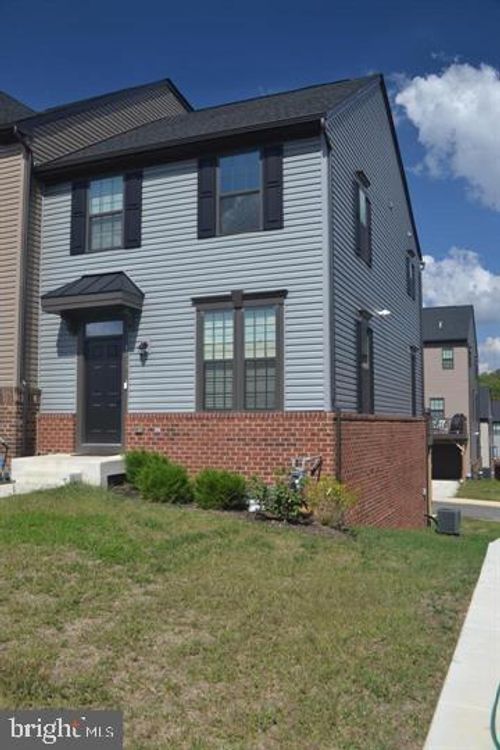 1015 Rampart Dr, FREDERICKSBURG, VA, 22401-6106 | Card Image