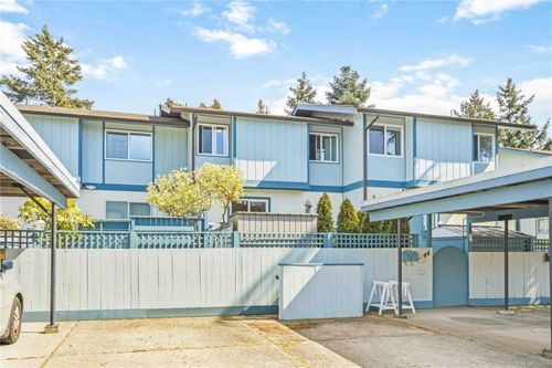44-3987 Gordon Head Rd, Saanich, BC, V8N3X5 | Card Image