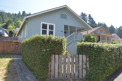 182 Main St, Scotia, CA, 95565-9743 | Card Image