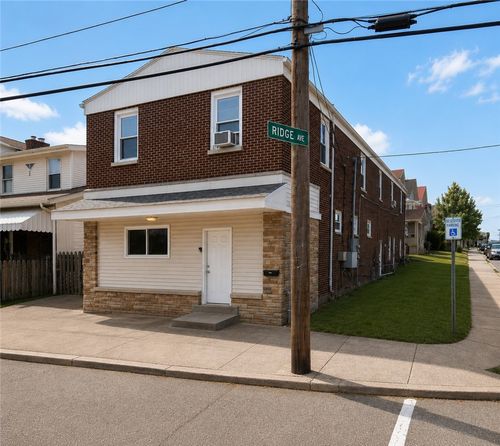 800 North St, New Kensington, PA, 15068-5450 | Card Image