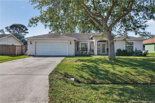 532 Ron Rico Ter, Port Saint Lucie, FL, 34983-3841 | Card Image