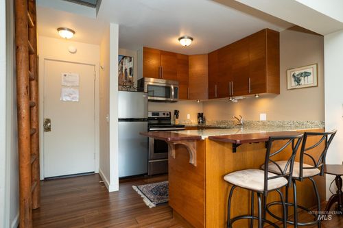 52-260 S 2nd Ave, Ketchum, ID, 83340 | Card Image