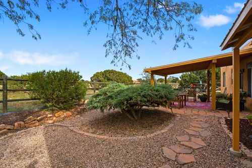 11 Dulce Rd, Santa Fe, NM, 87508-8284 | Card Image