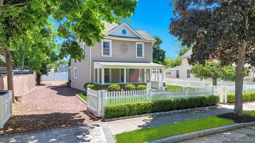 9 Wiggins Ave, Patchogue, NY, 11772-3810 | Card Image