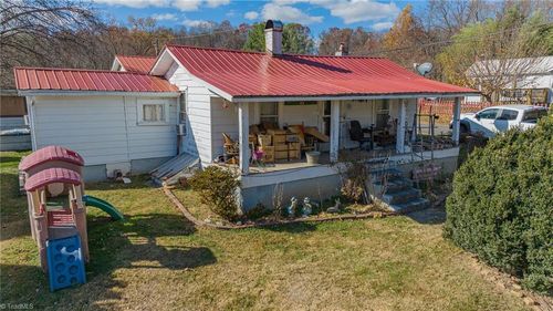 161 Magnolia St, Lowgap, NC, 27024-9133 | Card Image