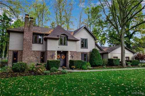 50 Fennec Ln, East Amherst, NY, 14051-1812 | Card Image