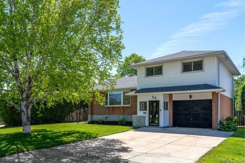 26 Dickson Rd, Collingwood, ON, L9Y2X3 | Card Image