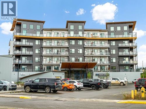 2240 2nd Ave, Whitehorse, YT, Y1A0X2 | Card Image