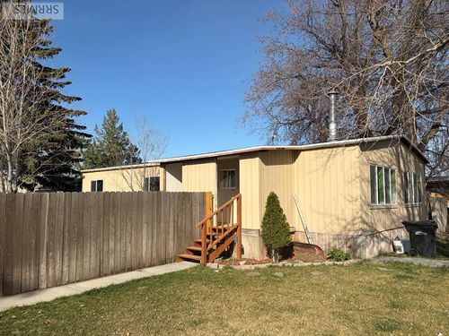 1309 Huckleberry St, Idaho Falls, ID, 83401-1615 | Card Image