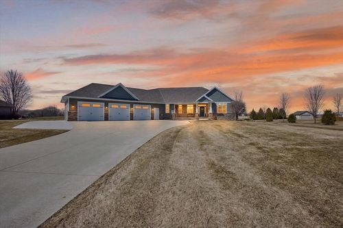 2514 Skyline Oaks Drive, LAWRENCE, WI, 54115 | Card Image