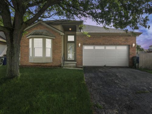 3136 Fabyan Dr, Reynoldsburg, OH, 43068-9778 | Card Image