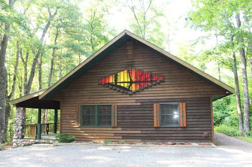 N1060 Resewood Ave, Neillsville, WI, 54456-6621 | Card Image