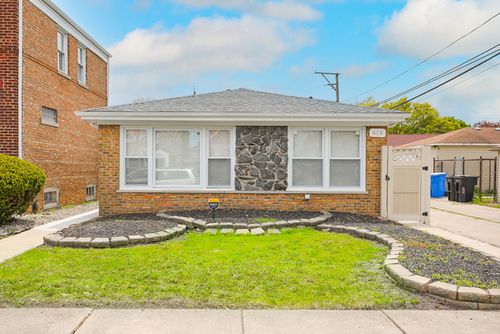 615 E 101st Pl, Chicago, IL, 60628-2241 | Card Image