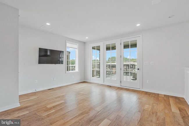 11724 Paysons Way, Townhouse with 4 bedrooms, 5 bathrooms and null parking in RESTON VA | Image 34