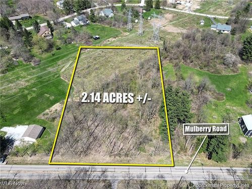 10444 Mulberry Rd, Chardon, OH, 44024-8700 | Card Image
