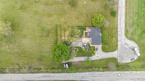 19817 S Clare Rd, Spring Hill, KS, 66083-8760 | Card Image